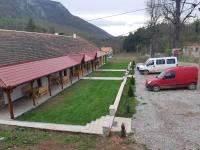 Apartment mit Terrasse