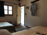 Triple Room with Shared Toilet
