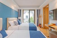 Deluxe Zweibettzimmer (2 Erwachsene + 1 Kind)