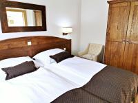 Chambre Double ou Lits Jumeaux Deluxe – Vue sur Jardin