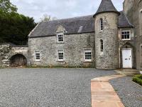 B&B Hawick - Branxholme Castle (East Wing Cottage) - Bed and Breakfast Hawick