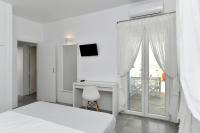 One-Bedroom Apartment with Sea View