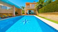 Villa ESTRELLA AZUL Alcudia by Mallorca Villa Selection - Bed and Breakfast