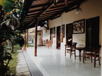 Honey Home Stay - B&B Canggu