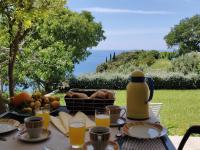 Comfort One-Bedroom Apartment with Terrace and Sea View