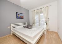 Appartamento con 1 Camera da Letto e Vista Mare e Piscina