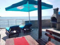 Summer Holiday House MM - Bed and Breakfast