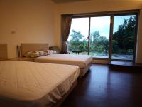 Quadruple Room with Bathroom