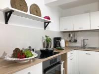 Appartamento con 2 Camere da Letto e Terrazza 