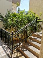 Katerina Apartments - Bed and Breakfast Stalís