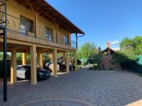 B&B Berehowe - Міні готель Вілла Вікторія - Bed and Breakfast Berehowe