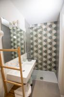 Camera Matrimoniale/Doppia con Letti Singoli con Bagno Privato