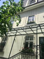 M House Belgrade Bed and Breakfast - Ferienwohnung