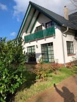 Zingst Haus Hugo - Bed and Breakfast