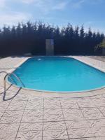 La Triqueta Casa Rural con Piscina y Barbacoa, ideal para familias y grupos - Chambres d'hôtes Zarzuela del Monte