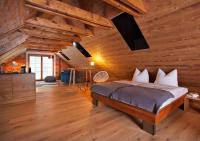 One-bedroom Loft Apartment 