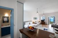 1 Bedroom Apartment with Sea View - sharing Terrace