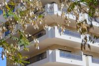 Sant Jordi Zeus Corner - B&B Salou