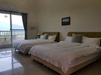 Deluxe Queen Room with Two Queen Beds