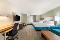 Queen Suite with Two Queen Beds - Hearing Accessible/Non-Smoking