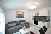 Apartment mit Balkon