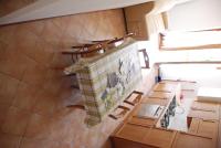 Apartment mit 2 Schlafzimmern und Balkon (6 Erwachsene)