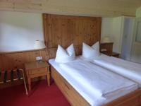 Chambre Double avec Lit d'Appoint