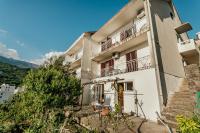 Apartmani Lovor - B&B