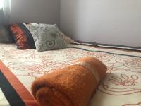 Dreibettzimmer mit Gartenblick