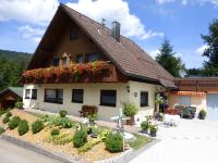 B&B Alpirsbach - Ferienwohnung Bühler - Bed and Breakfast Alpirsbach