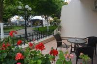 Studio op Begane Grond met Terras