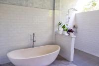 Suite Lit King-Size avec Balcon