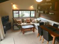 B&B Falls Creek - Katmandu 1 - Bed and Breakfast Falls Creek