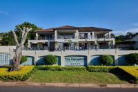 The Hamptons Guest House - B&B