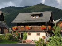 Chalet mit Balkon
