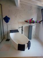 Deluxe Double Room with Bath