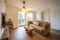 Apartment with large Balcony