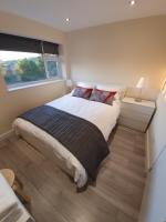B&B Luton - Luxurious Luton town center flat with free parking - Bed and Breakfast Luton