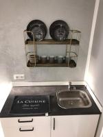 FEWO Cologne, Airport, City - B&B Colonia