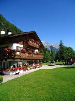 Landhaus Manuela & Haus Michael - B&B Leutasch