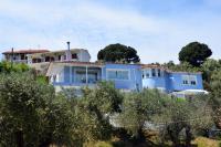 Orestis Suites - Bed and Breakfast