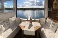 VILLA RHEINSTEIN AM SCHLOSS ENGERS - B&B Neuwied