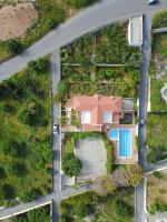 Artemis Luxury Villa - Hersonissos Private Pool Oasis - Bed and Breakfast Khersónisos