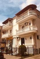 Guest House Stena - Bed and Breakfast Ersekë