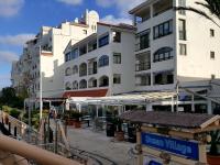 Luxury Yacht Hotel - B&B Gibraltar