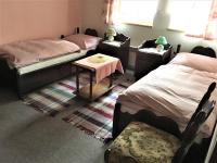 Zweibettzimmer mit Bad