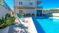 Apartments Sandra Solitudo III - B&B