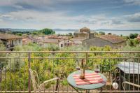 B&B Passignano sul Trasimeno - Appartamento Luisa - Vista Lago - Bed and Breakfast Passignano sul Trasimeno