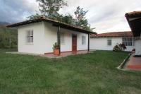 Ampia Camera Matrimoniale/Doppia con Letti Singoli