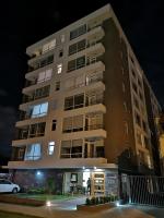 Depto Ginebra 1 dorm con estacionamiento - B&B